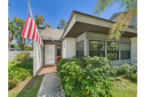 3225 Golden Eagle Ln, SARASOTA