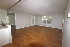 8122 45TH COURT, SARASOTA, FL 34243 - MLS#MFRA4668890