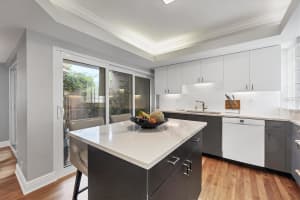 200 COCOANUT AVENUE, SARASOTA, FL 34236 - MLS#MFRA4668908