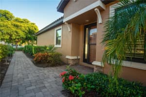 5819 Cavano Dr, SARASOTA
