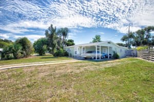 1915 27th Ave W, BRADENTON