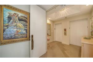 435 L AMBIANCE DRIVE, LONGBOAT KEY, FL 34228 - MLS#MFRA4668927