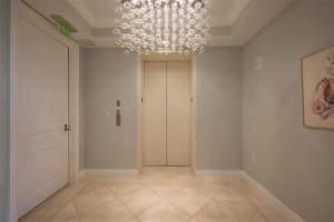 2050 BENJAMIN FRANKLIN DRIVE, SARASOTA, FL 34236 - MLS#MFRA4668936