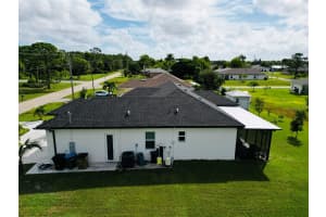 528 JACARANDA PARKWAY, CAPE CORAL, FL 33909 - MLS#MFRA4668942