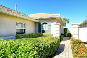 462 MONTELLUNA DRIVE, NORTH VENICE, FL 34275 - MLS#MFRA4668943