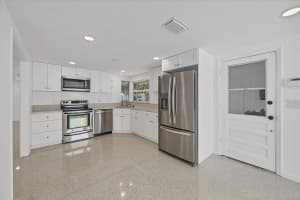 6711 LOCKWOOD RIDGE ROAD, SARASOTA, FL 34231 - MLS#MFRA4668944