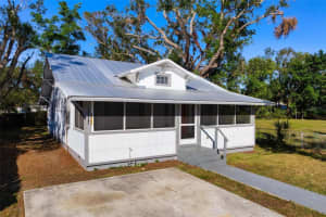 1717 32nd St, SARASOTA