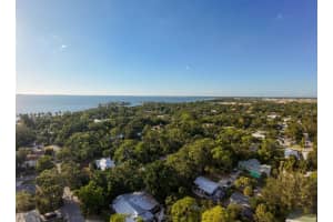 550 46TH STREET, SARASOTA, FL 34234 - MLS#MFRA4668957