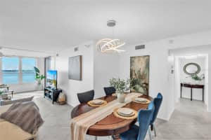 11 SUNSET DRIVE, SARASOTA, FL 34236 - MLS#MFRA4668990