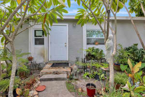 3278 56TH AVENUE, ST PETERSBURG, FL 33714 - MLS#MFRA4668993