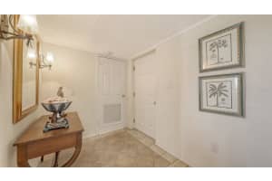 9393 MIDNIGHT PASS ROAD, SARASOTA, FL 34242 - MLS#MFRA4669033