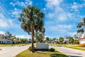 3039 CHASE CIRCLE, SARASOTA, FL 34231 - MLS#MFRA4669035