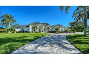 7660 DONALD ROSS ROAD, SARASOTA, FL 34240 - MLS#MFRA4669054