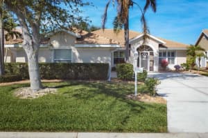 8240 PARKSIDE DR, ENGLEWOOD, FL 34224 - MLS#MFRA4669074