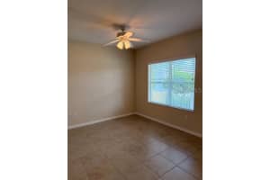 4620 WHISPERING LEAVES DRIVE, SARASOTA, FL 34243 - MLS#MFRA4669085