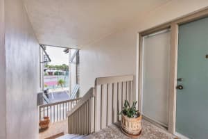 1093 LAKE HOUSE CIRCLE, SARASOTA, FL 34242 - MLS#MFRA4669100