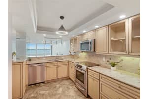 988 BLVD OF THE ARTS #1011, SARASOTA, FL 34236 - MLS#MFRA4669131