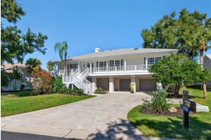 4719 TRAILS DRIVE, SARASOTA, FL 34232 - MLS#MFRA4669152