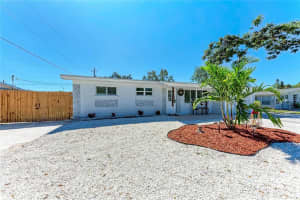 5010 LAHAINA DRIVE, SARASOTA, FL 34232 - MLS#MFRA4669176