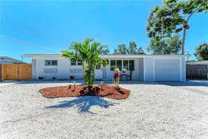 5010 LAHAINA DRIVE, SARASOTA, FL 34232 - MLS#MFRA4669176