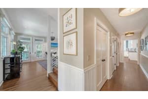 1774 CHEROKEE DRIVE, SARASOTA, FL 34239 - MLS#MFRA4669184