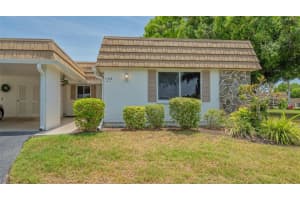 2016 Riverbluff Pkwy #v328, SARASOTA