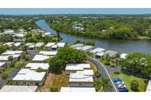 2016 RIVERBLUFF PARKWAY, SARASOTA, FL 34231 - MLS#MFRA4669222