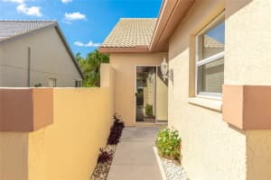 4120 MARSEILLES AVENUE, SARASOTA, FL 34233 - MLS#MFRA4669250