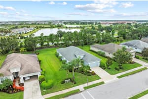 4654 CLAREMONT PARK DRIVE, BRADENTON, FL 34211 - MLS#MFRA4669306