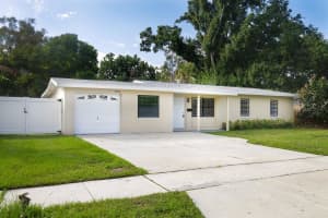 3936 NEPTUNE DRIVE, ST PETERSBURG, FL 33705 - MLS#MFRA4669329