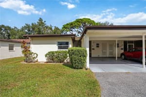 3527 SILVER PINE COURT, SARASOTA, FL 34231 - MLS#MFRA4669336