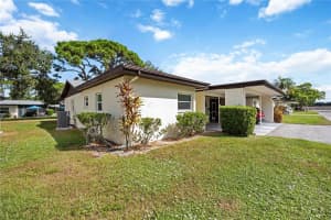 3527 SILVER PINE COURT, SARASOTA, FL 34231 - MLS#MFRA4669336