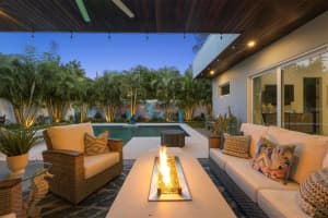 2711 BLOSSOM DRIVE, SARASOTA, FL 34239 - MLS#MFRA4669337