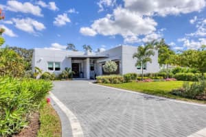 2711 BLOSSOM DRIVE, SARASOTA, FL 34239 - MLS#MFRA4669337