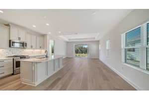 2537 STAR APPLE WAY, SARASOTA, FL 34240 - MLS#MFRA4669342