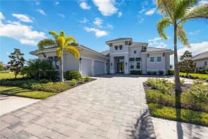 500 BLUE SHELL LOOP, SARASOTA, FL 34240 - MLS#MFRA4669351