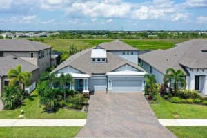 5620 SOFT SKIES DRIVE, SARASOTA, FL 34238 - MLS#MFRA4669355