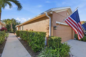 3912 BRIDLECREST LANE, BRADENTON, FL 34209 - MLS#MFRA4669372