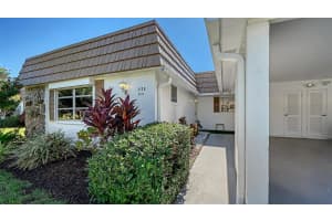 5474 RIVERBLUFF CIRCLE, SARASOTA, FL 34231 - MLS#MFRA4669393