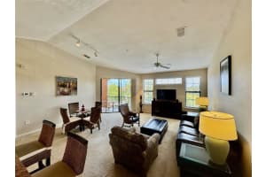 8325 38TH STREET CIRCLE, SARASOTA, FL 34243 - MLS#MFRA4669397