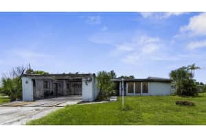 189 Cummins Ave Ne, PORT CHARLOTTE