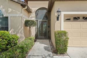 8037 STIRLING FALLS CIRCLE, SARASOTA, FL 34243 Sold 11/14/25