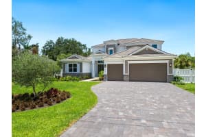 1637 HYDE PARK STREET, SARASOTA, FL 34239 - MLS#MFRA4669446