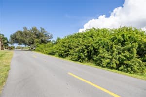 STERLING RD, VENICE, FL 34293 - MLS#MFRA4669448