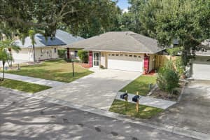 2030 OLD TREVOR WAY, SARASOTA, FL 34232 - MLS#MFRA4669449