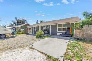 4078 GROVELAND AVENUE, SARASOTA, FL 34231 - MLS#MFRA4669478