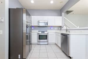 8324 72ND LANE, BRADENTON, FL 34201 - MLS#MFRA4669485