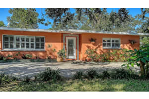 304 21st St W, BRADENTON 304 21st St W, BRADENTON