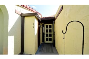 1215 56TH STREET, BRADENTON, FL 34209 - MLS#MFRA4669493