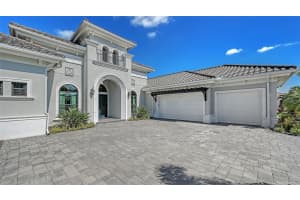 16405 KENDLESHIRE TERRACE, LAKEWOOD RANCH, FL 34202 - MLS#MFRA4669528